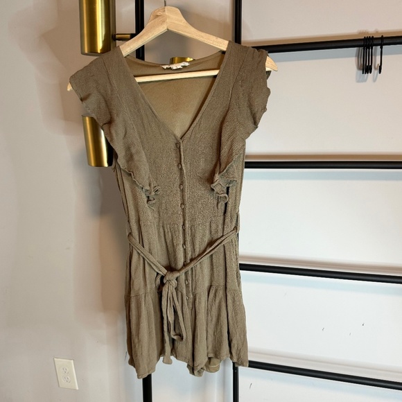 NWOT Boho Romper - Picture 3 of 6